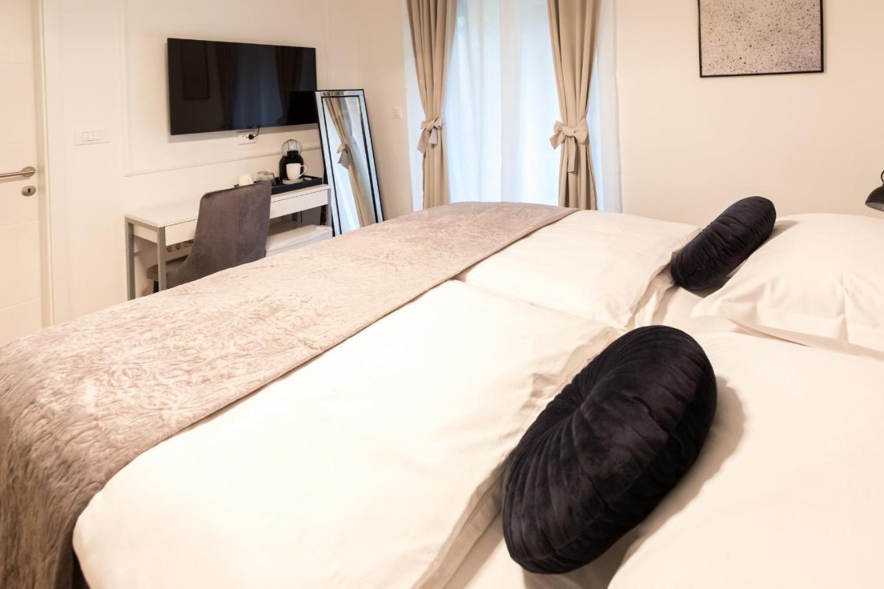 Luxury Rooms With Balcony Zadar Ngoại thất bức ảnh