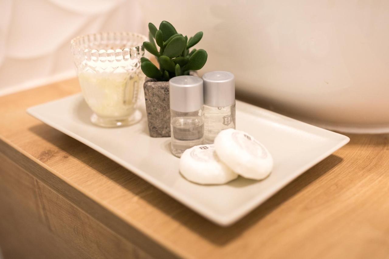 Luxury Rooms With Balcony Zadar Ngoại thất bức ảnh